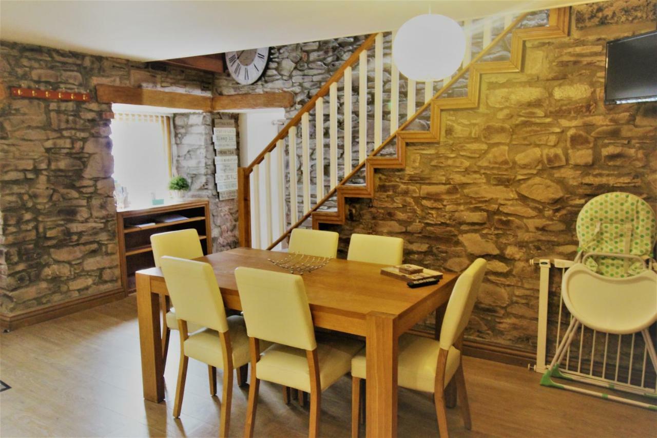 Fletcher Coach House Pendine Luaran gambar
