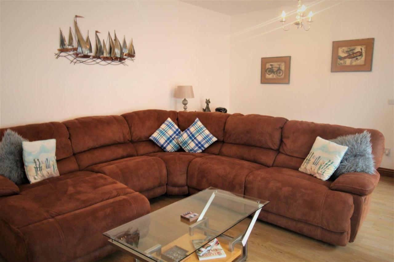 Fletcher Coach House Pendine Luaran gambar